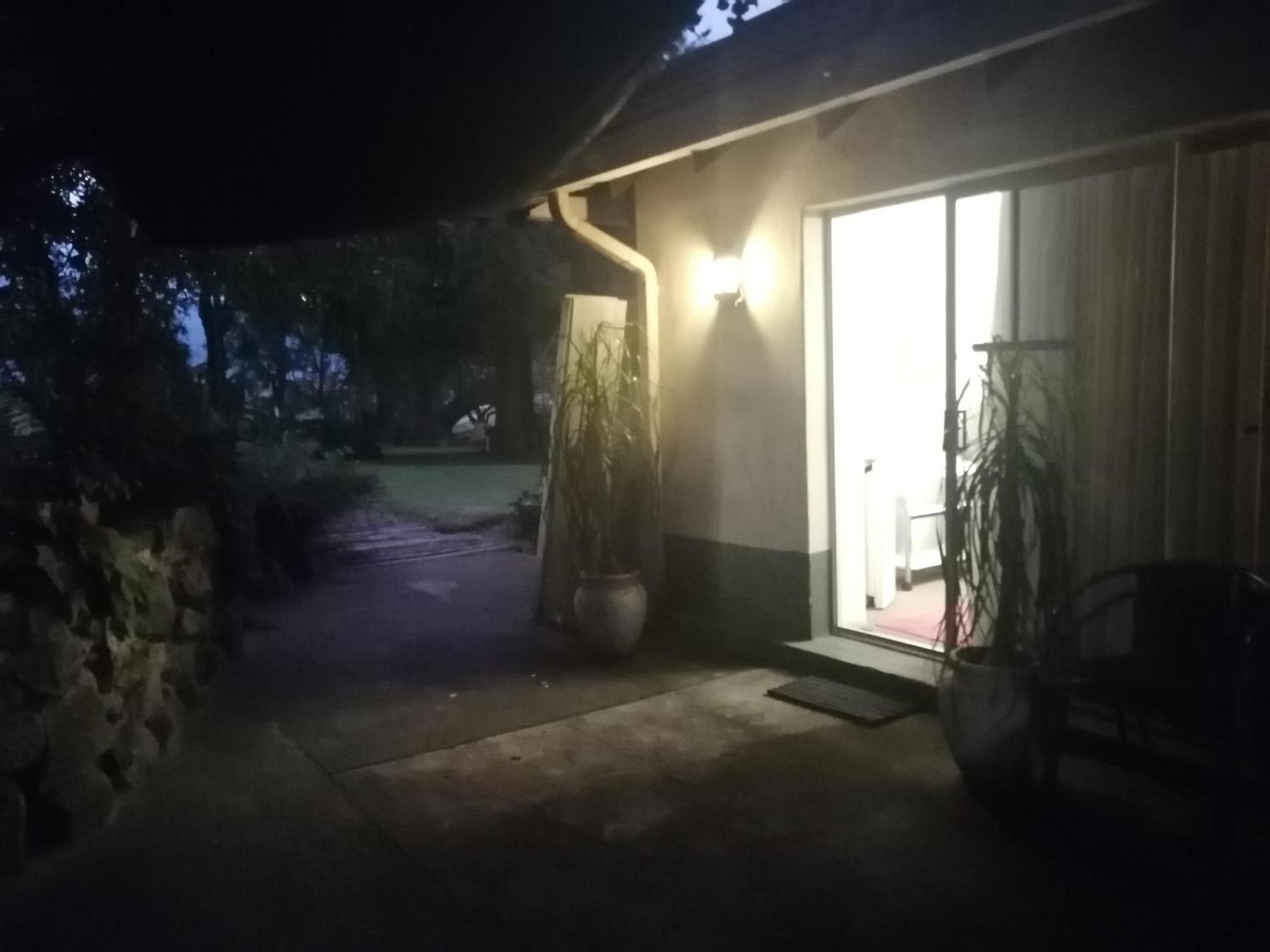 Bed and Breakfast Bell Park Self Catering Champagne Valley Экстерьер фото